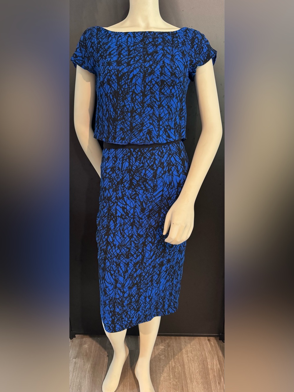 MILLY Scribble Print 2-Piece Set - Top & Pencil Skirt - Blue Black Size 4